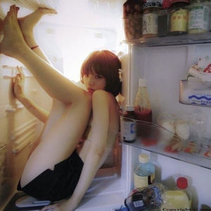 老婆的健身房练瑜伽
