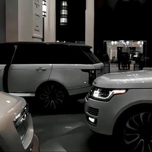 老婆的健身房练瑜伽
