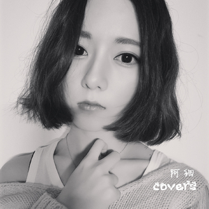 老婆的健身房练瑜伽
